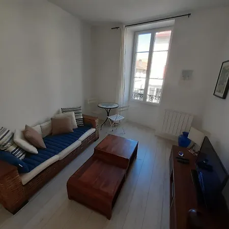 Biarritz, 1 Pièce, 2 Personnes - Fr-1-239-760 Appartement