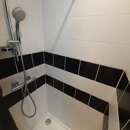Biarritz, 1 Piece, 2 Personnes - Fr-1-239-760